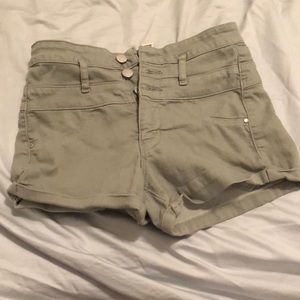 Ivy green high waisted jean shorts